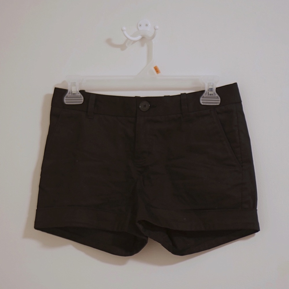 Aritzia Talula Black Shorts